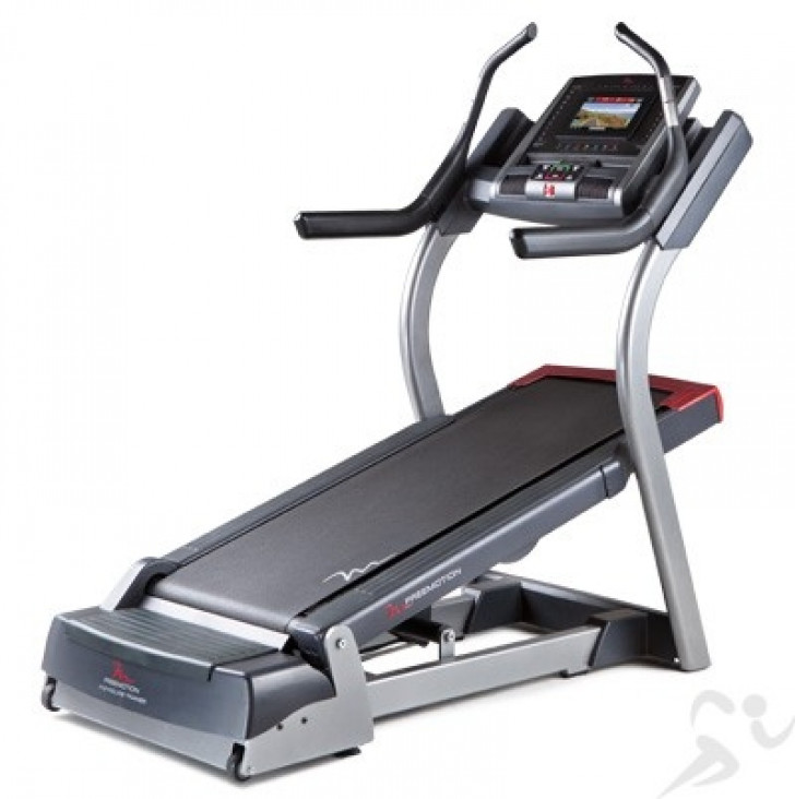 Picture of Light Commercial FreeMotion Treadmill i7.9 - CS