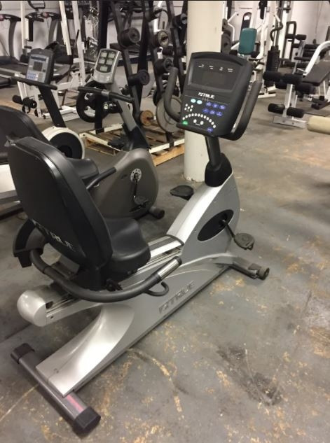 True Z Series Recumbent Bike (Good Condition